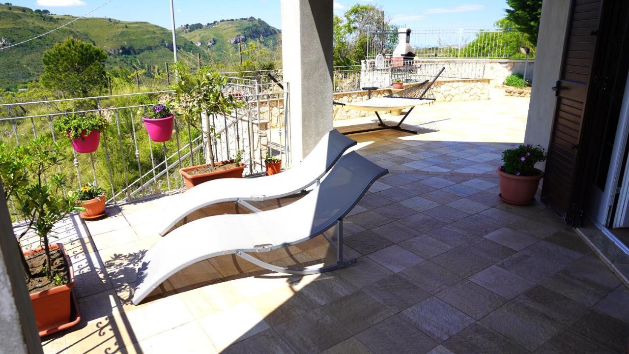 Enna Villa Del Sole E Delle Stelle מראה חיצוני תמונה