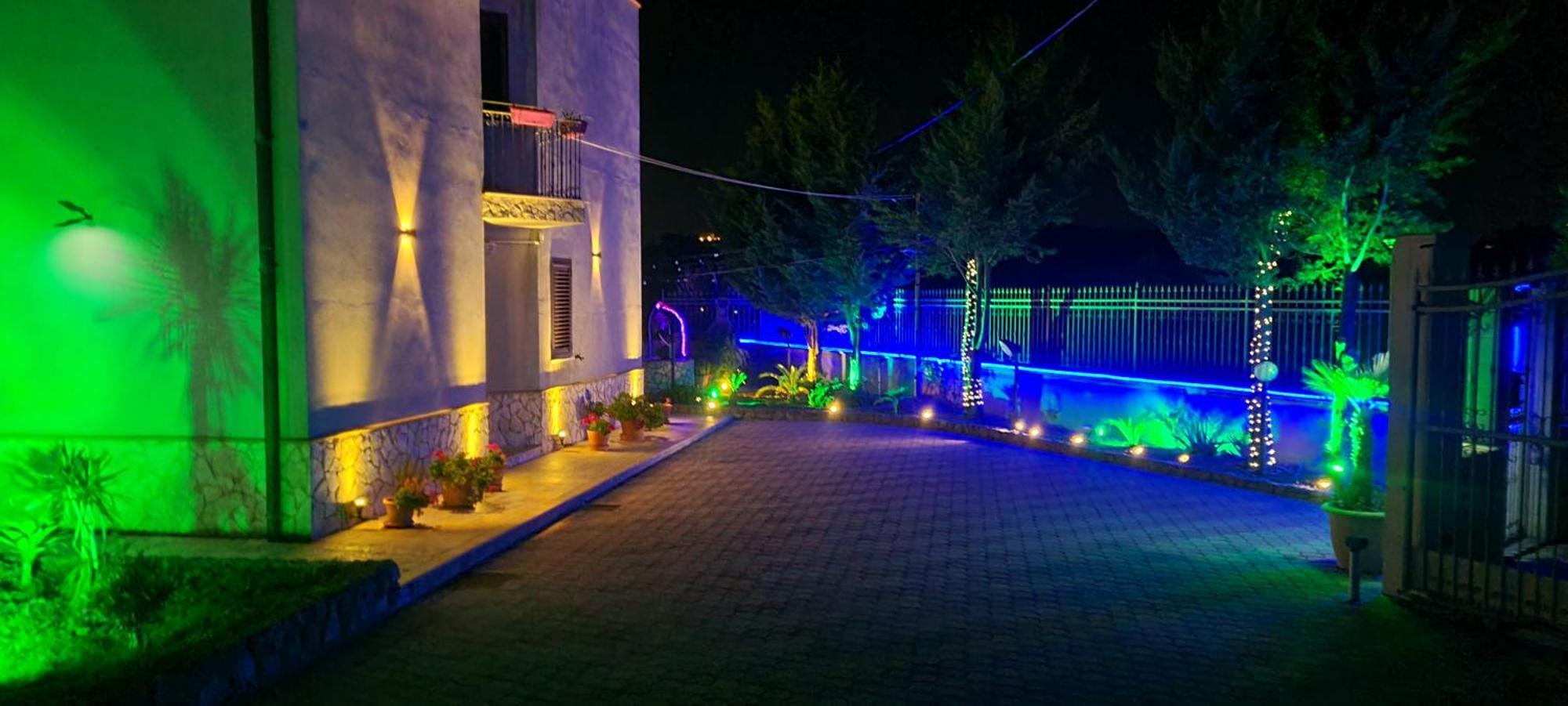 Enna Villa Del Sole E Delle Stelle מראה חיצוני תמונה